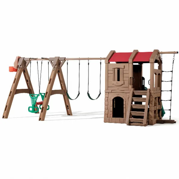 مركز اللعب Naturally Playful Adventure Lodge Play Center مع زلاقة من Step2 alternate