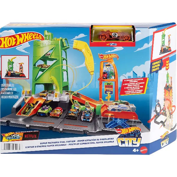 Hot Wheels City Super Recharge Fuel Station Track Set with EV Chargers & 1:64 Scale Car