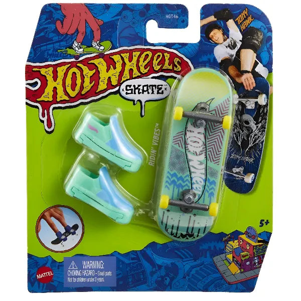 Hot Wheels Skate Fingerboard with Removable Shoes – Assorted Designs