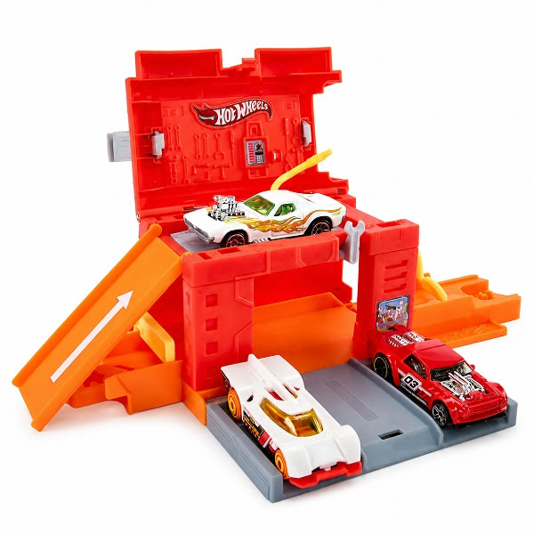 Hot Wheels City Track Mechanic Shop Playset With 1:64 Scale Car alternate