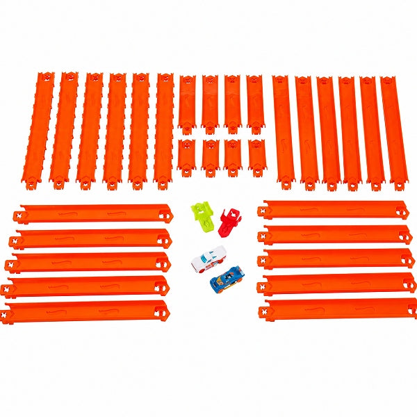 Hot Wheels Track Creator Deluxe Track Pack With 25 Ft Speed Snap Track & 2 Toy Cars alternate