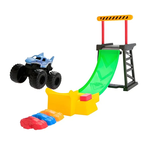 Monster Jam 1:72 Truck Stunt Playset – Assorted (VLLT36)