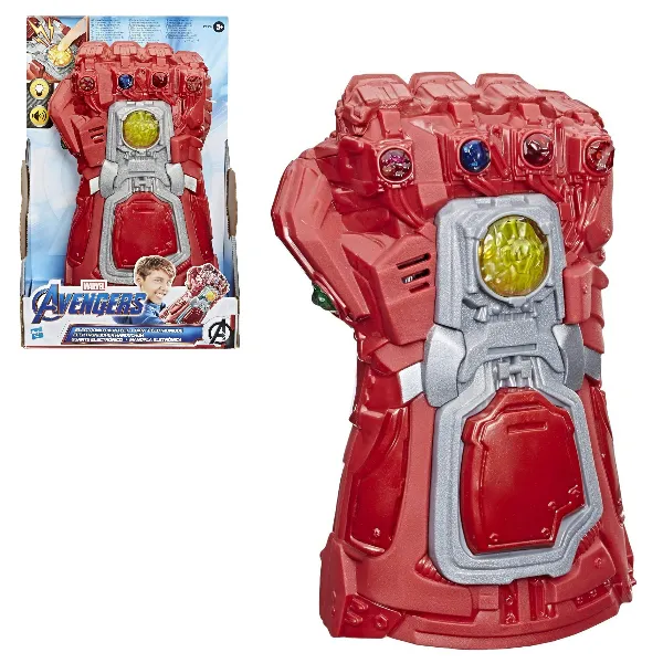 Figures & Collectibles